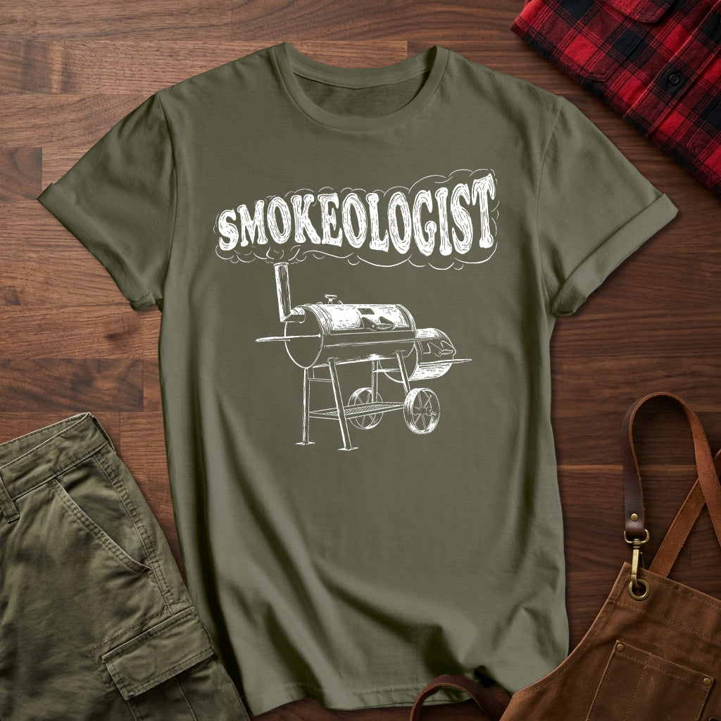Smokeologist T-Shirt